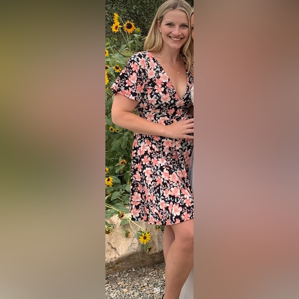 Floral Flounce Dress - Size Small